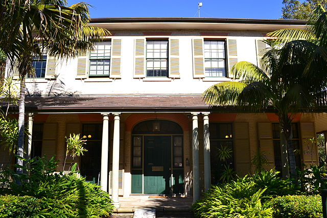 Victorian Style Architecture, Durham Hall, Sydney, Australia. Photo by Sardaka. License: CC BY 3.0.